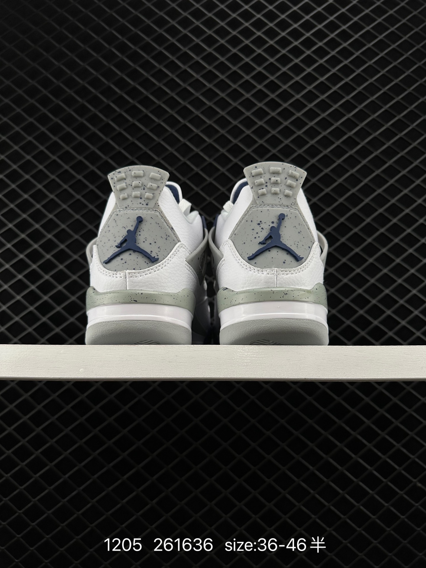 Nike Air Jordan 4 Retro